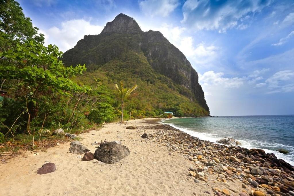 Authentic St, Lucian Experience At Prestigious 2-Bed Villa - Colibri Cottage Villa Soufrière Esterno foto