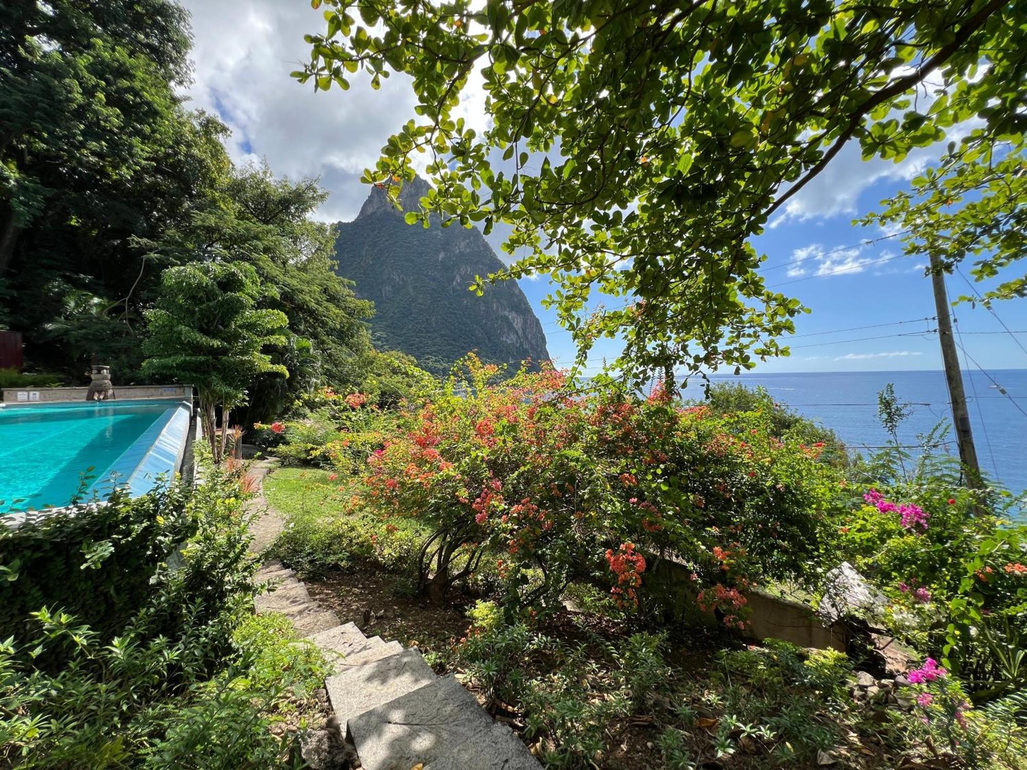Authentic St, Lucian Experience At Prestigious 2-Bed Villa - Colibri Cottage Villa Soufrière Esterno foto